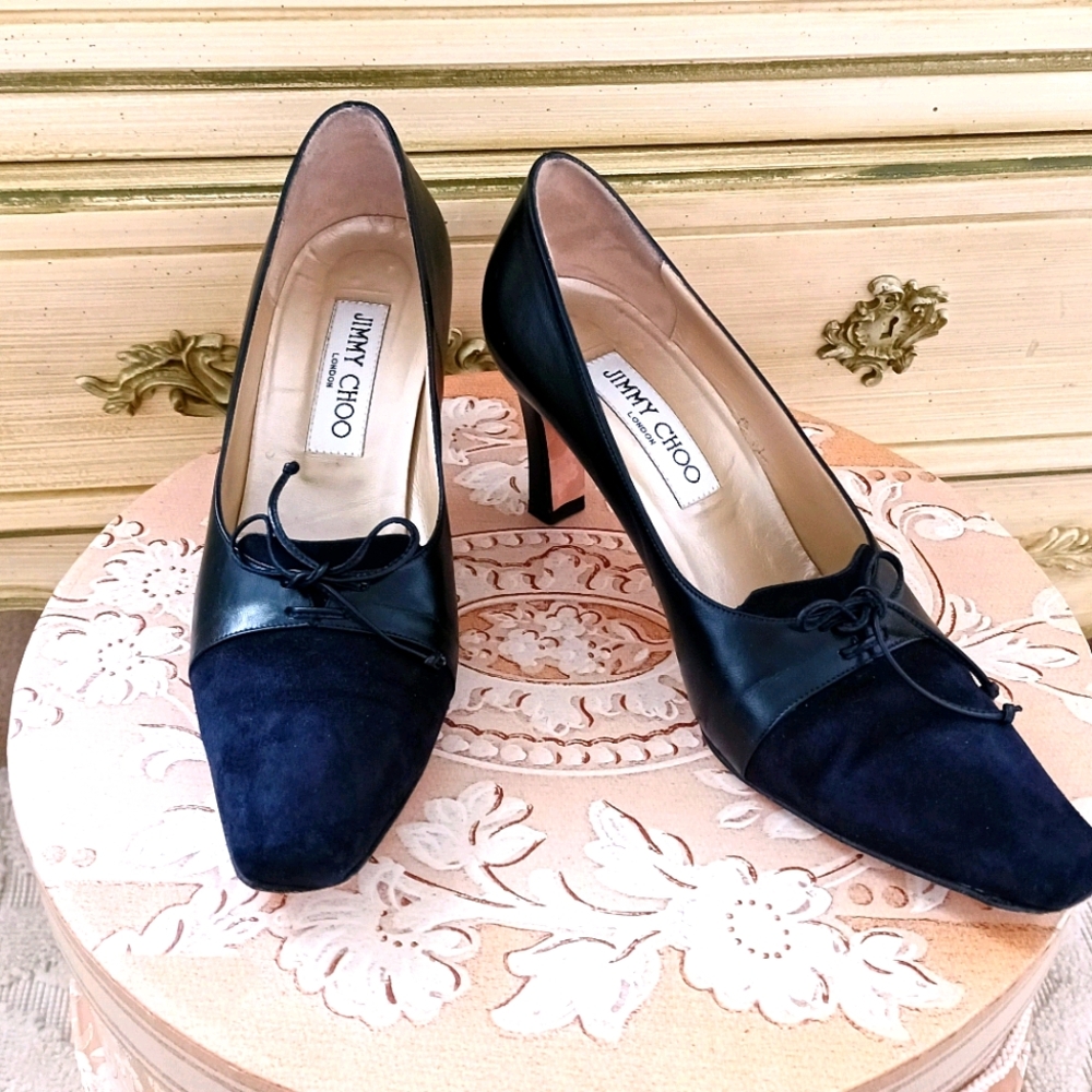 VTG "JIMMY CHOO" BLACK LEATHER & SUEDE HEELS!